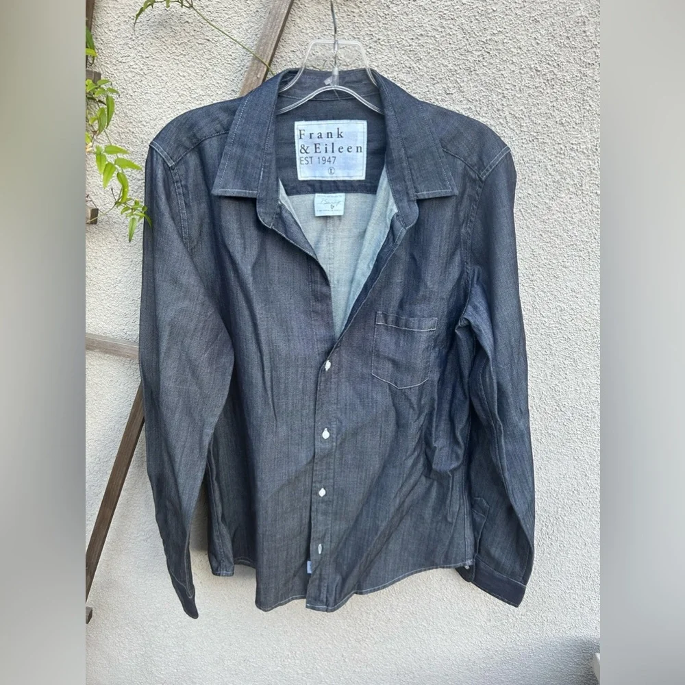 Frank & Eileen Barry button down dark rinse shirt - Picture 2 of 6
